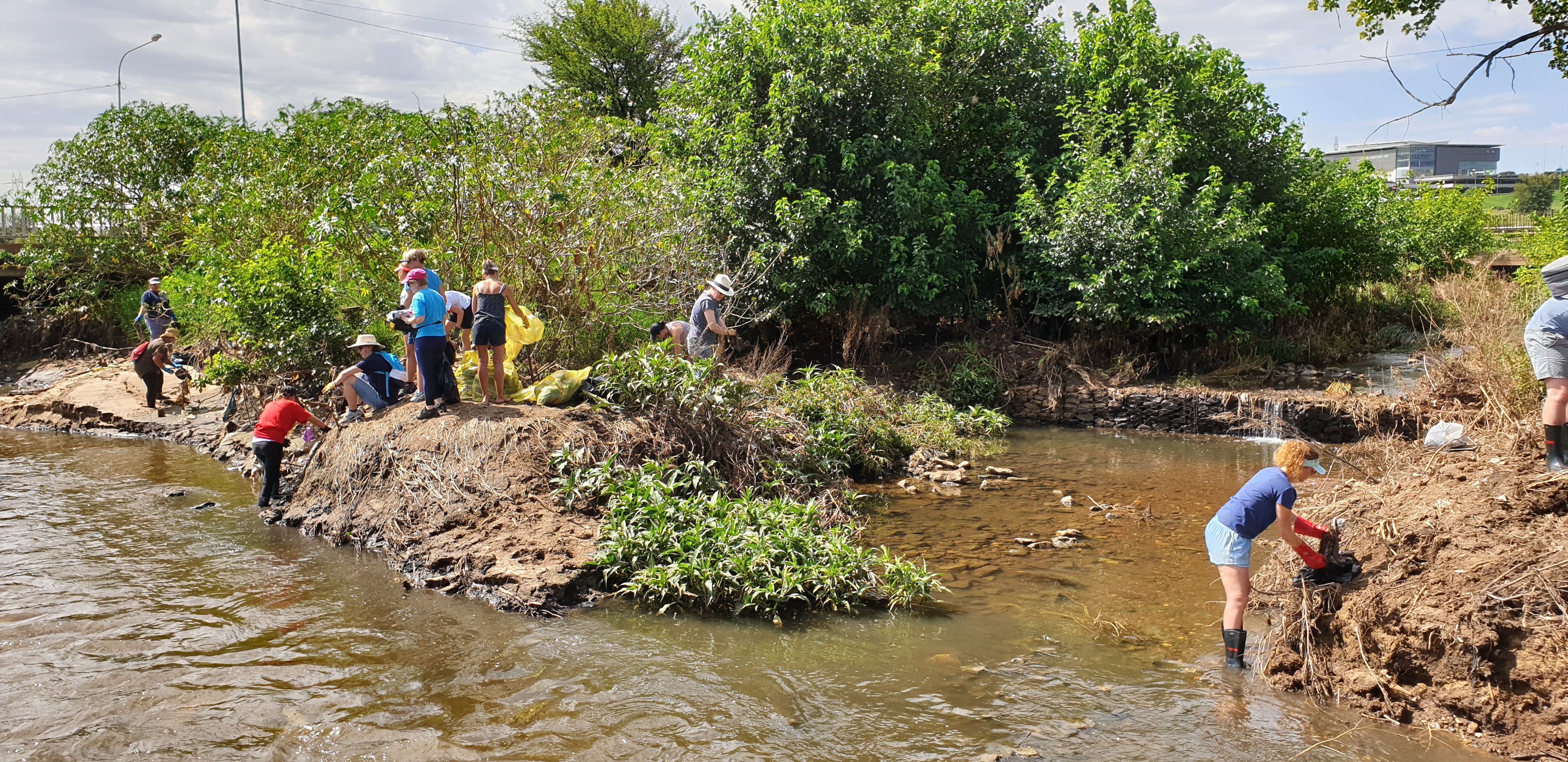 ARMOUR litter collecting